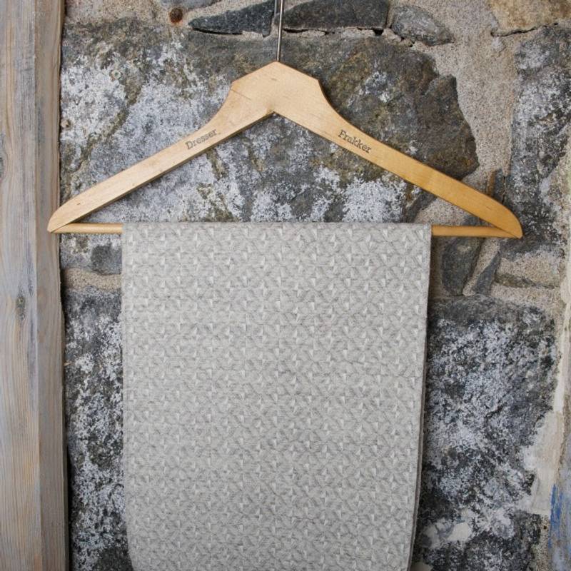 001 KOMPASS pure wool fabric